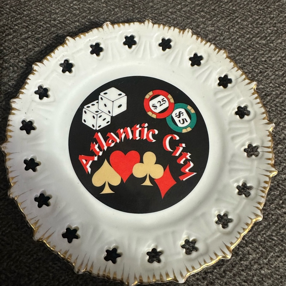 Atlantic City Decorative Plate with Gold Trim